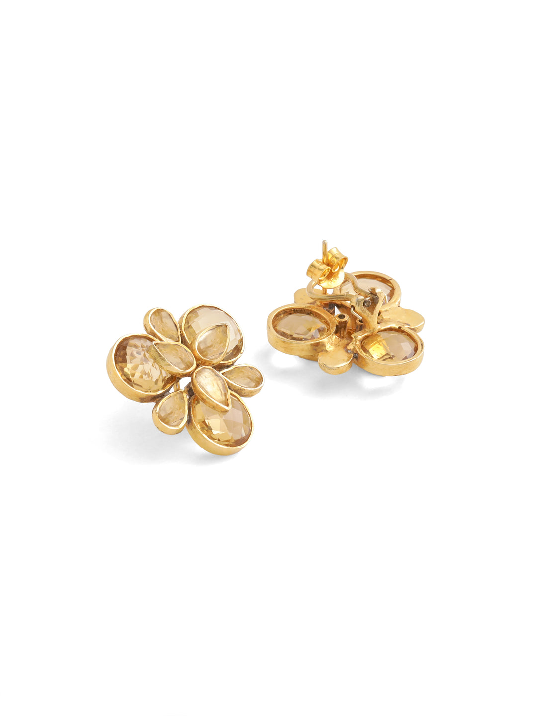 Sunehri Shila Studs