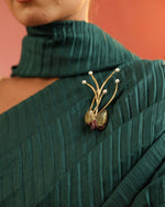 Load image into Gallery viewer, Pankhuri Brooch Pin
