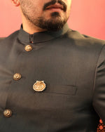 Load image into Gallery viewer, Swarn Taveez Brooch Pin
