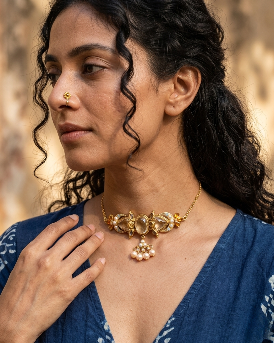 Amodita Choker