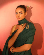 Load image into Gallery viewer, Amolika Brooch Pin
