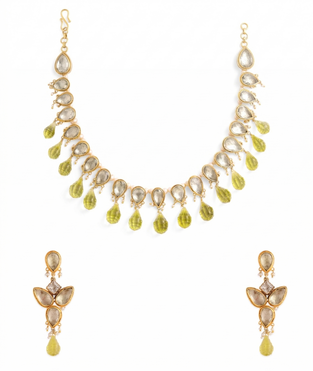 Gulzaar Necklace With Earrings