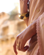 Load image into Gallery viewer, Manibandh Handcuff
